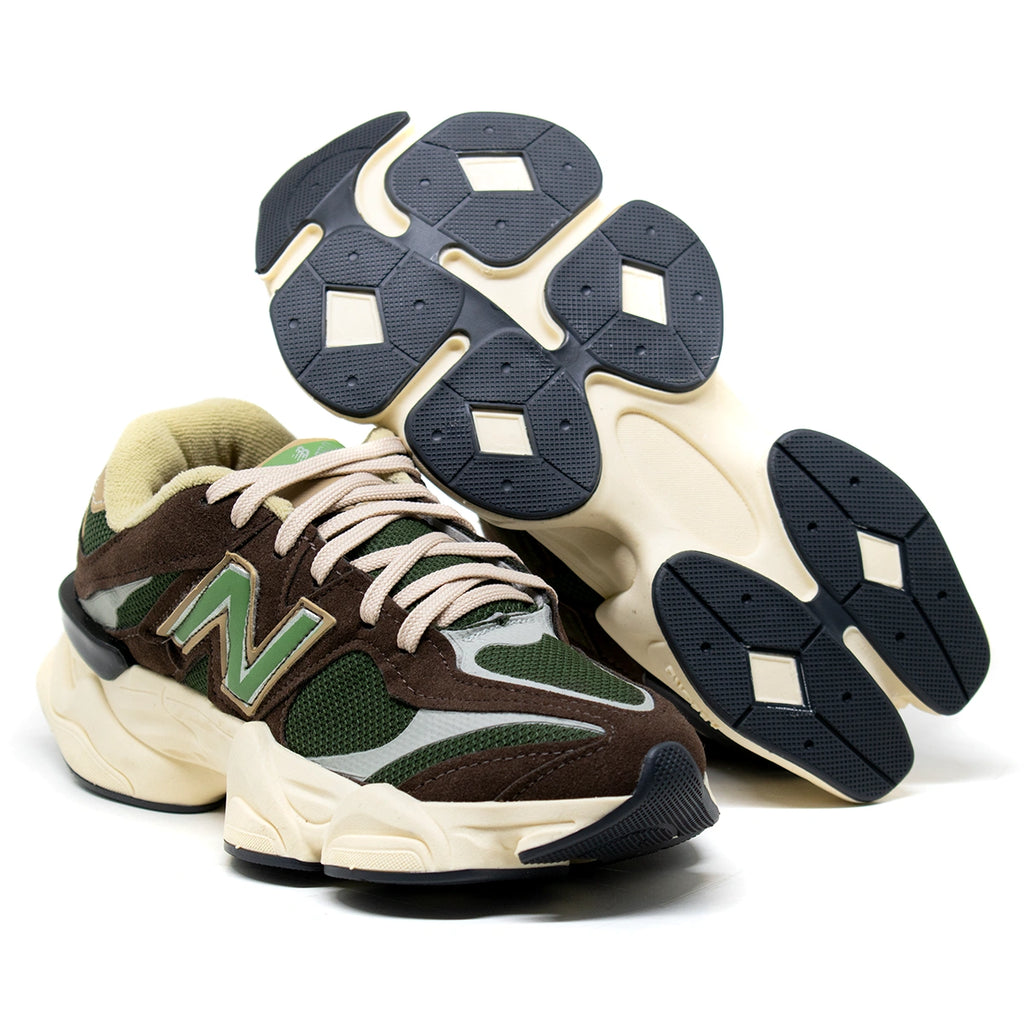 Tênis New Balance 9060