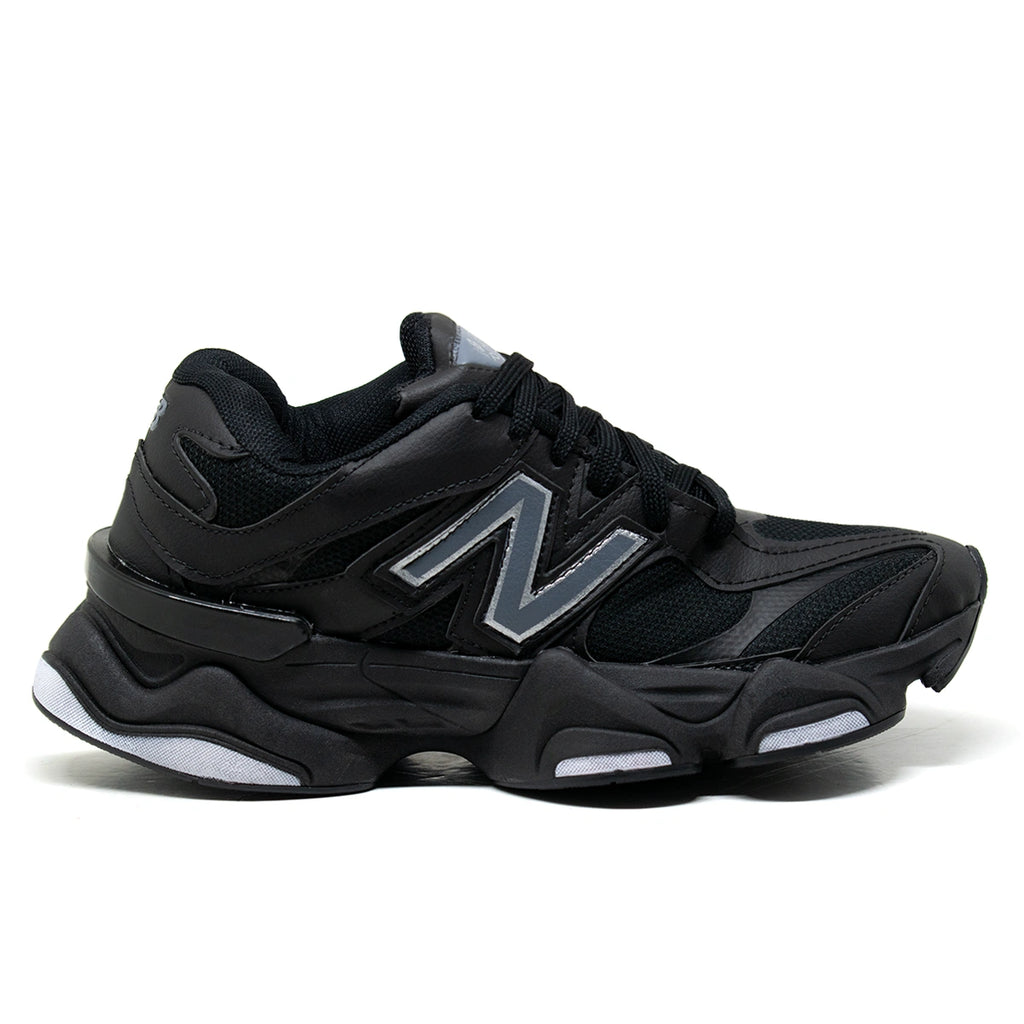 Tênis New Balance 9060