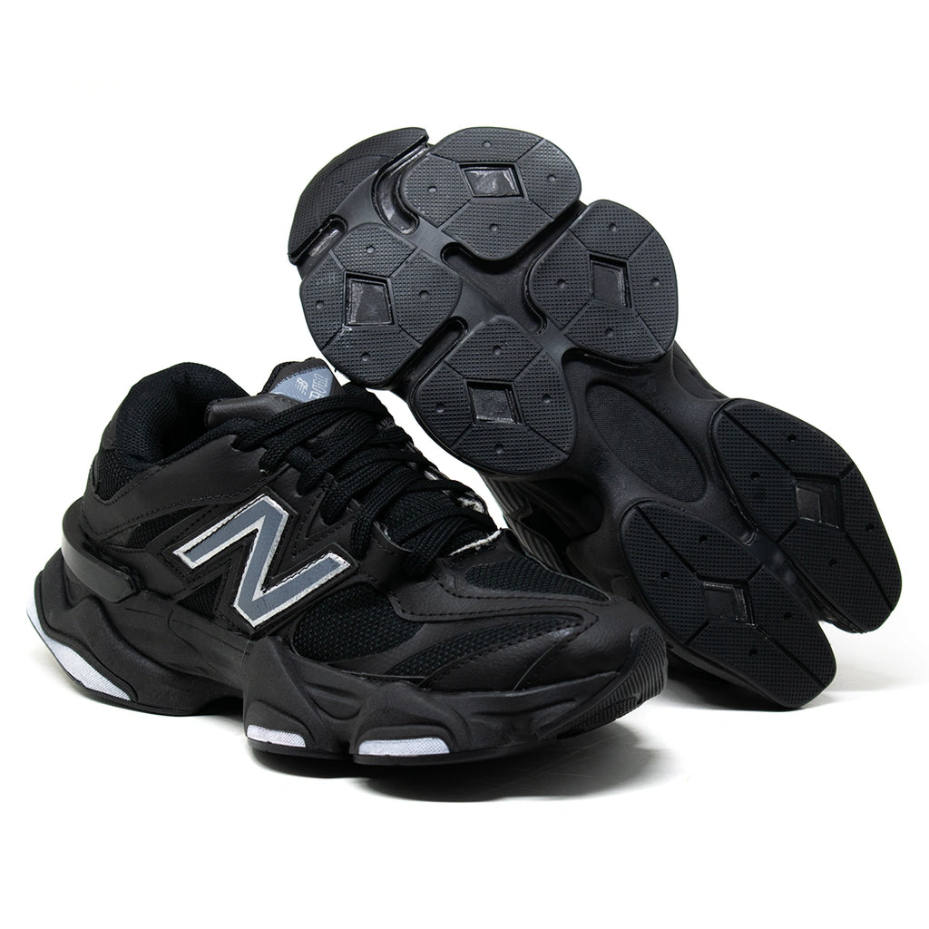 Tênis New Balance 9060