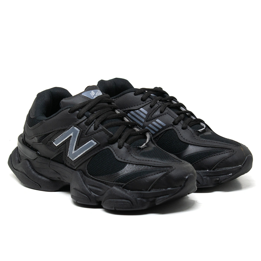 Tênis New Balance 9060