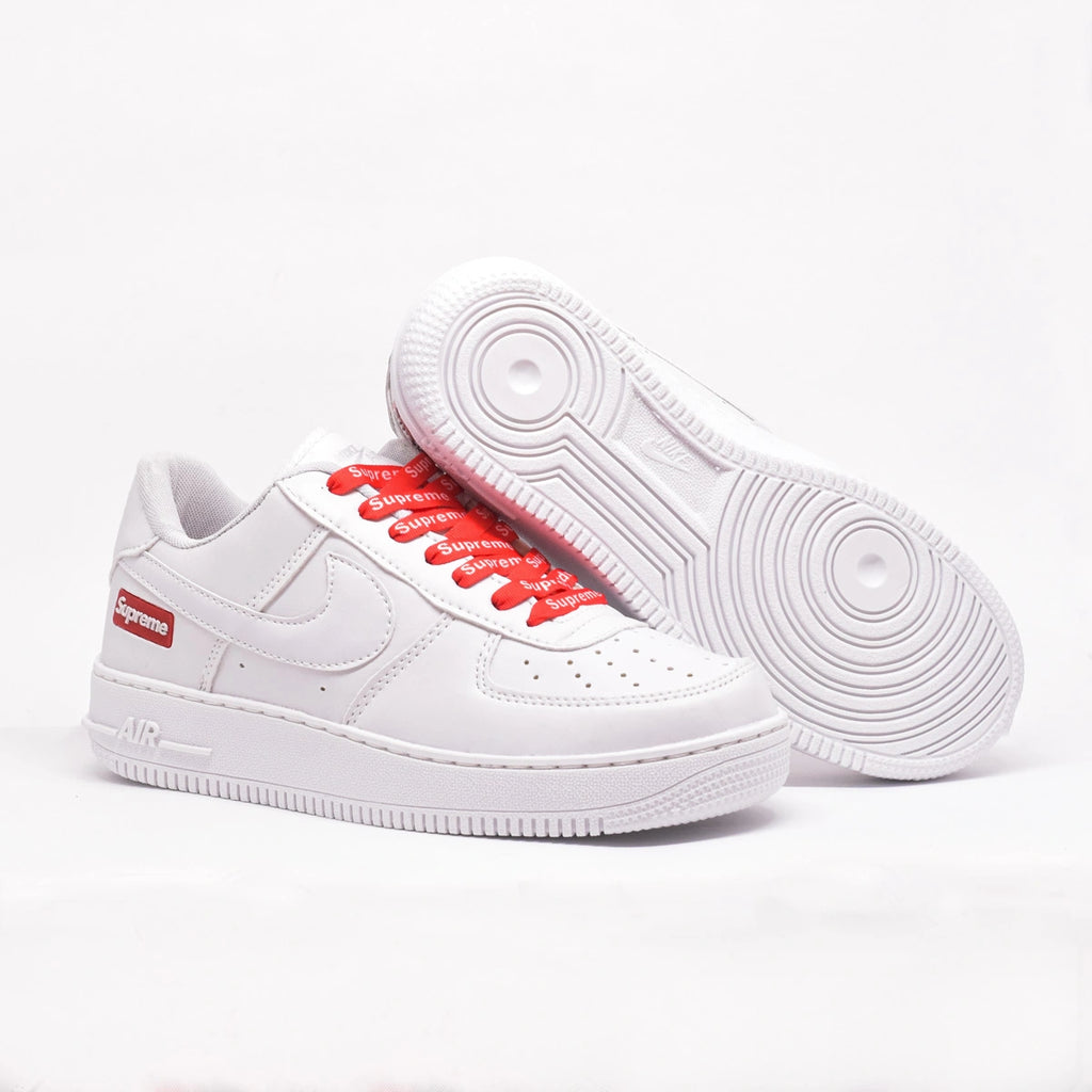 Tênis Nike Air Force Supreme
