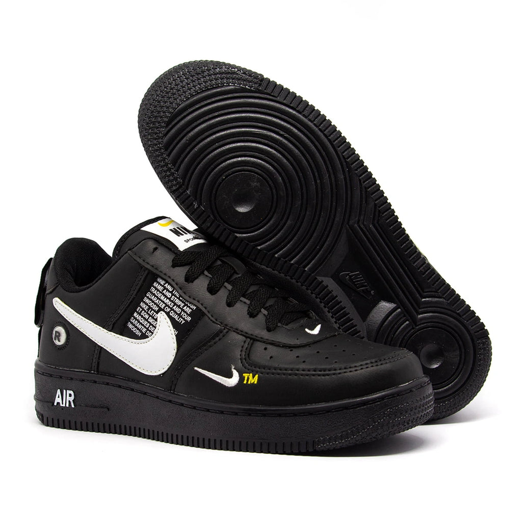Tênis Nike Air Force TM