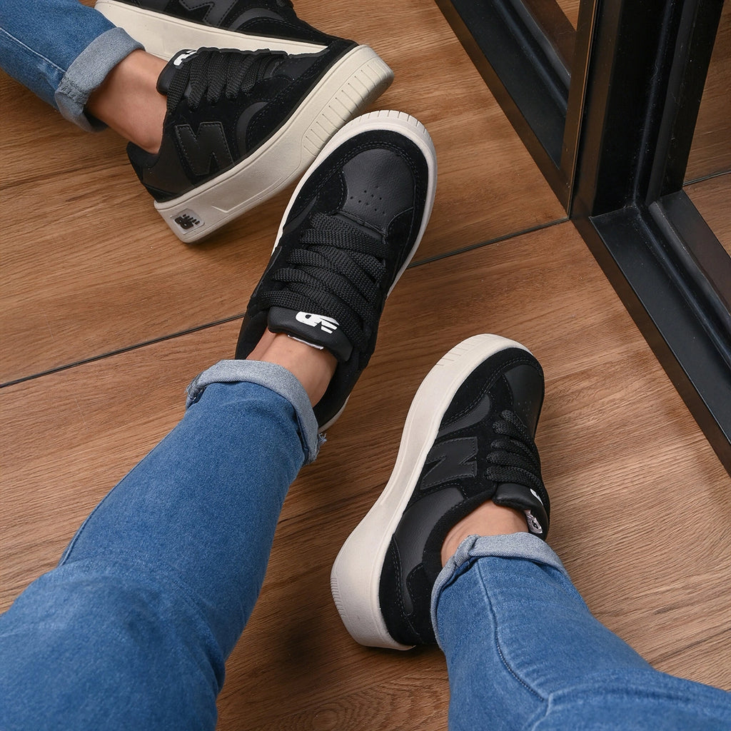 Tênis feminino  New Balance CT303