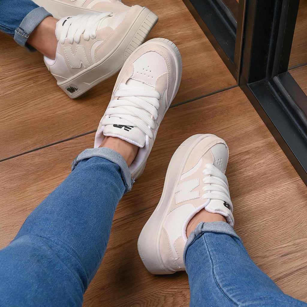 Tênis feminino  New Balance CT303